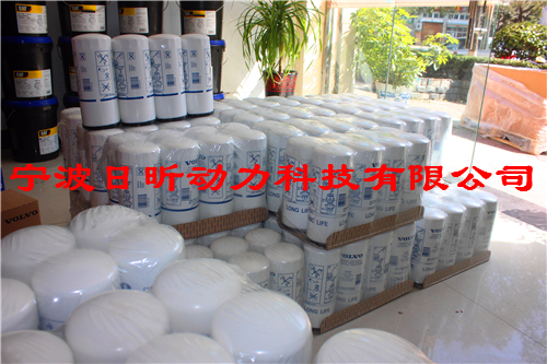 沃爾沃TAD1241GE發(fā)動(dòng)機(jī)、發(fā)電機(jī)氣缸頭配件型號(hào)清單，沃爾沃發(fā)動(dòng)機(jī)連桿維修技術(shù)資料參數(shù)